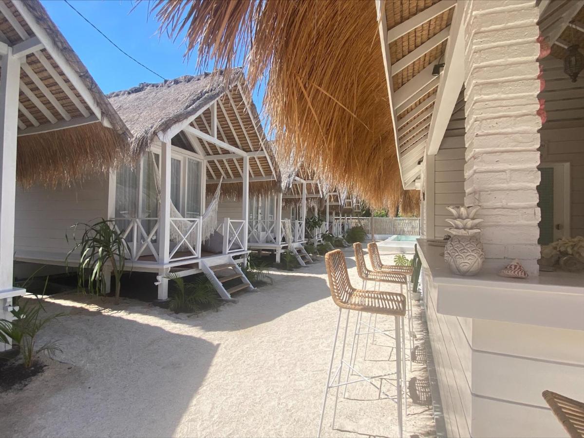 Love Coconut Bungalows Gili Trawangan Exterior photo